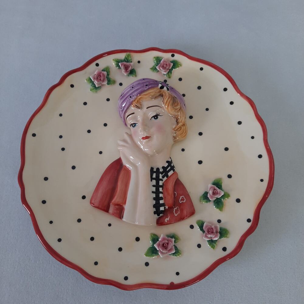 3D Decorative Ceramic Vintage Retro Art Deco Lady in Hat Plate